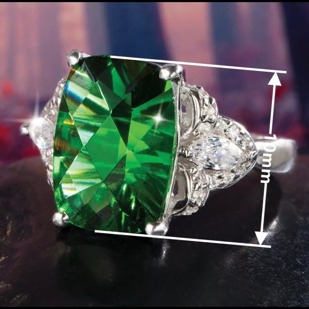 💚Sterling Silver Emerald Ring💚 - Picture 4 of 6